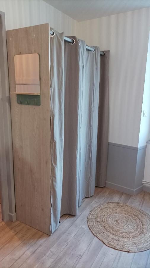 Loudeac : Appartement T2 Chaleureux Centre Ville Exterior foto