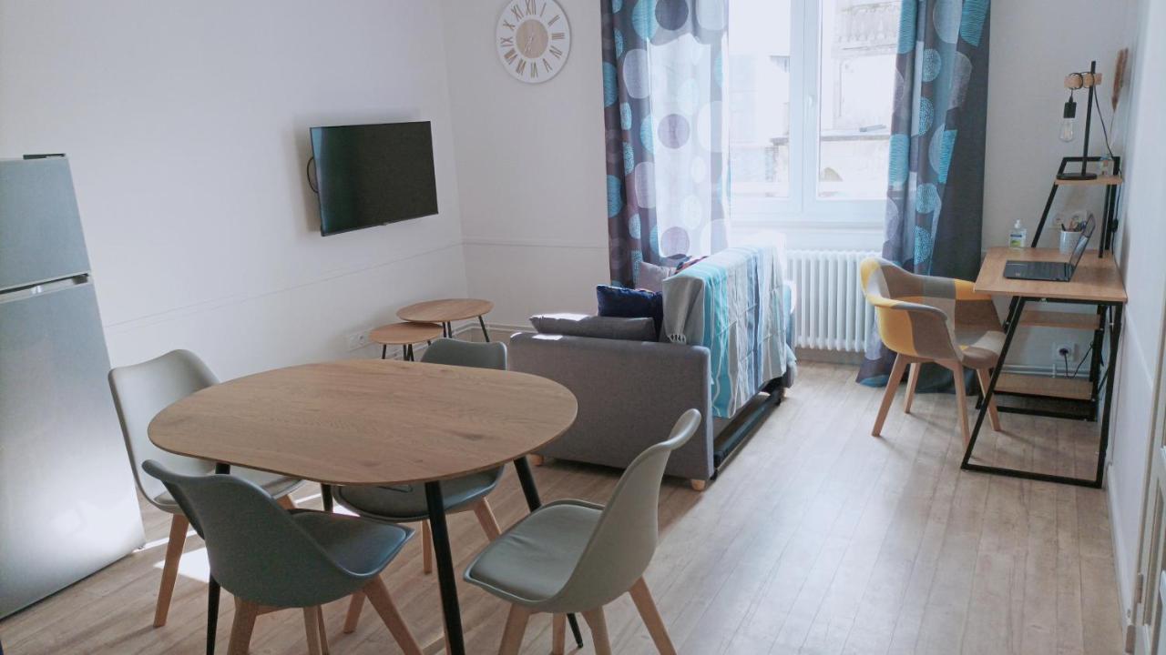 Loudeac : Appartement T2 Chaleureux Centre Ville Exterior foto