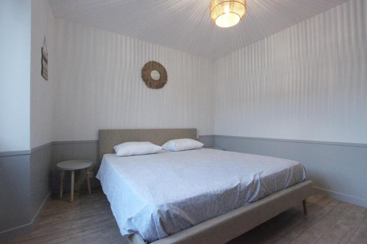 Loudeac : Appartement T2 Chaleureux Centre Ville Exterior foto