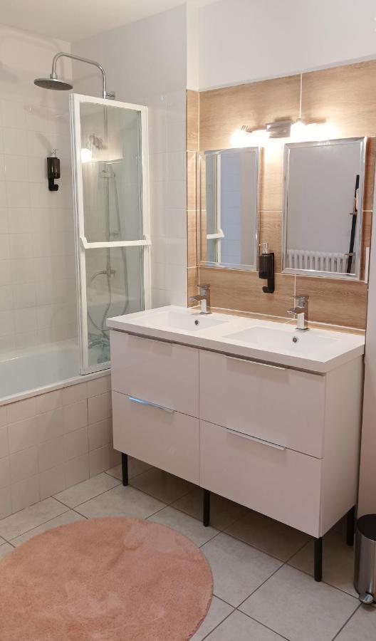 Loudeac : Appartement T2 Chaleureux Centre Ville Exterior foto